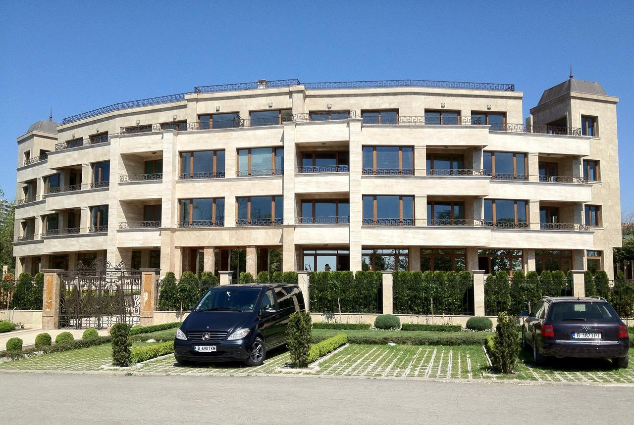 Sea Garden Lux Apartment Варна Экстерьер фото