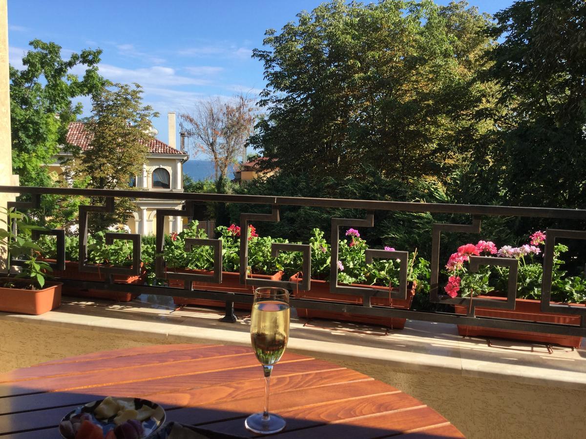 Sea Garden Lux Apartment Варна Экстерьер фото